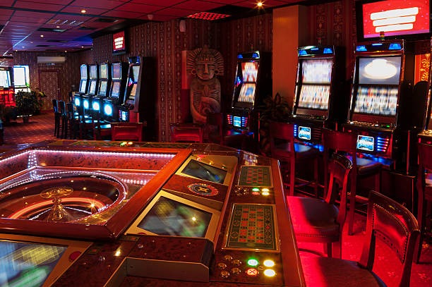 aset69 Playtech live dealer table interface showing real dealer, bet buttons, and live video stream on mobile